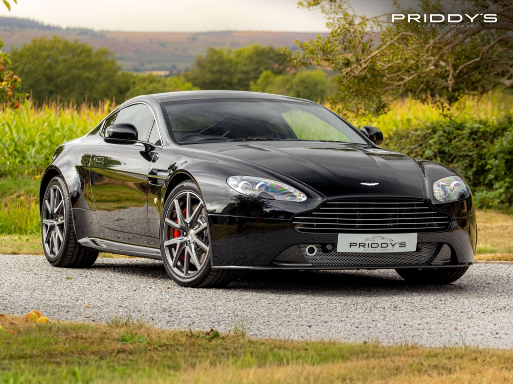 2012 Aston Martin Vantage