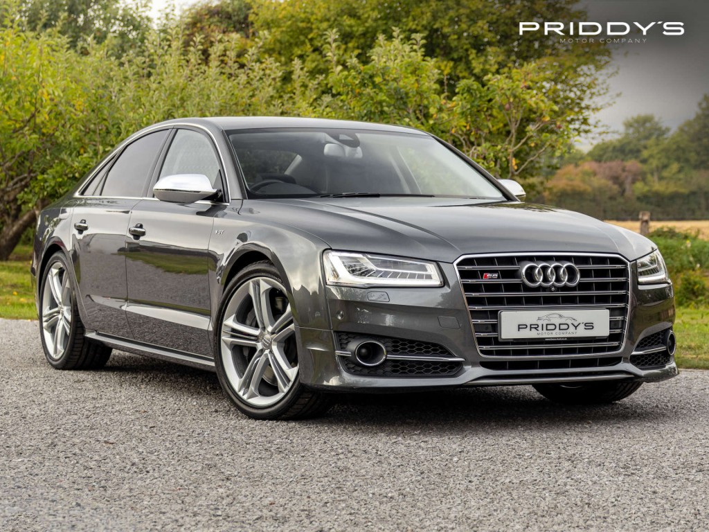 2017 Audi S8
